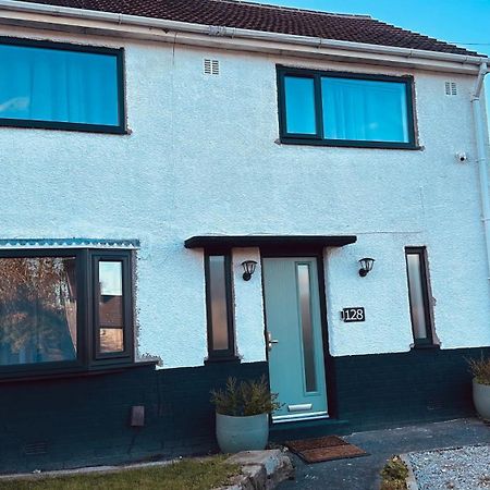 Entire Charming 5-Bed House In Darwen Blackburn Bb1 Free Parking Roadside Rishton Exteriör bild