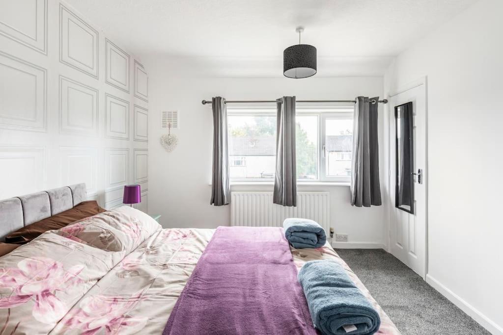 Entire Charming 5-Bed House In Darwen Blackburn Bb1 Free Parking Roadside Rishton Exteriör bild